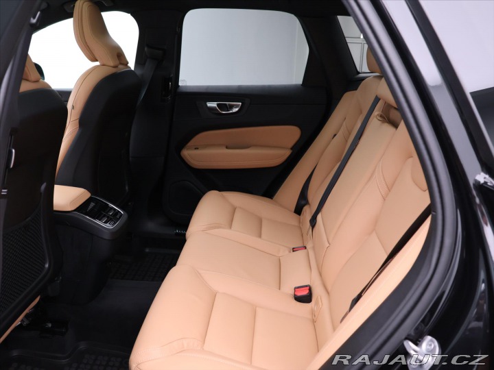 Volvo XC60 2,0 B5 AWD 184kw Ultra Da 2025