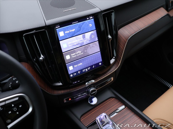 Volvo XC60 2,0 B5 AWD 184kw Ultra Da 2025