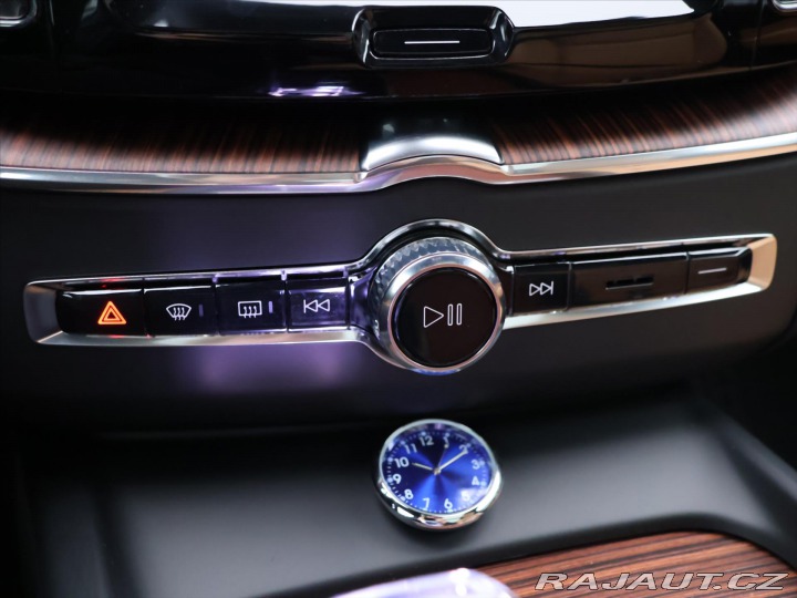 Volvo XC60 2,0 B5 AWD 184kw Ultra Da 2025