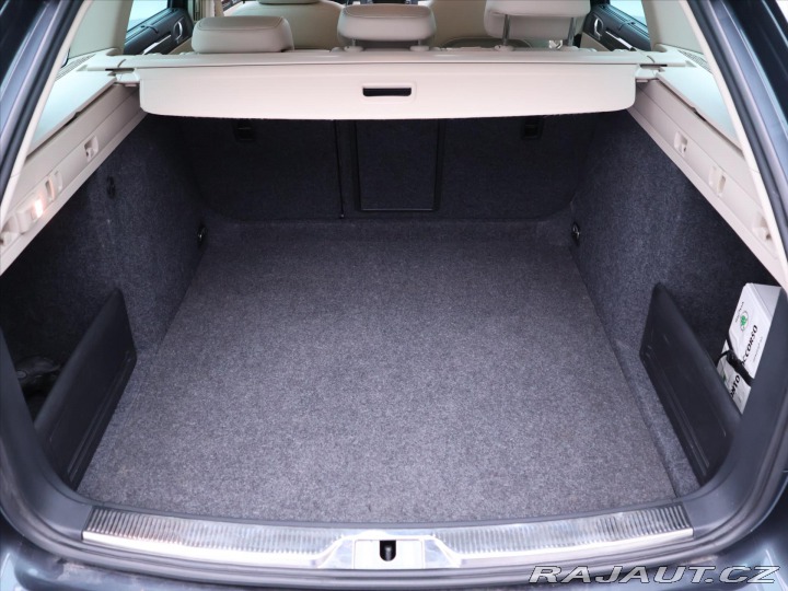 Škoda Superb 2,0 TDI 103kW DSG Eleganc 2014