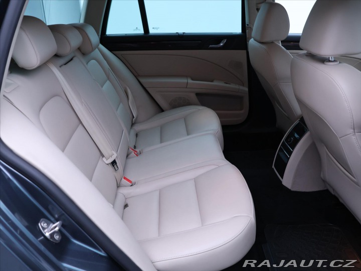 Škoda Superb 2,0 TDI 103kW DSG Eleganc 2014