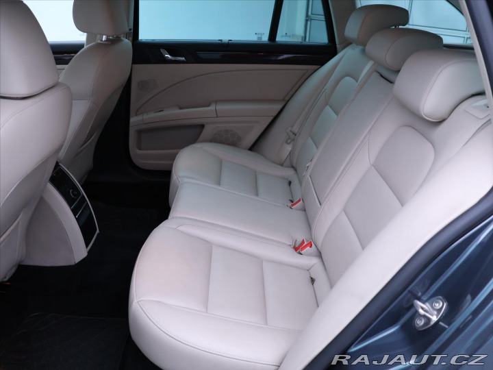 Škoda Superb 2,0 TDI 103kW DSG Eleganc 2014