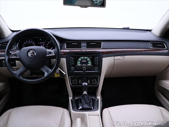 Škoda Superb 2,0 TDI 103kW DSG Eleganc 2014