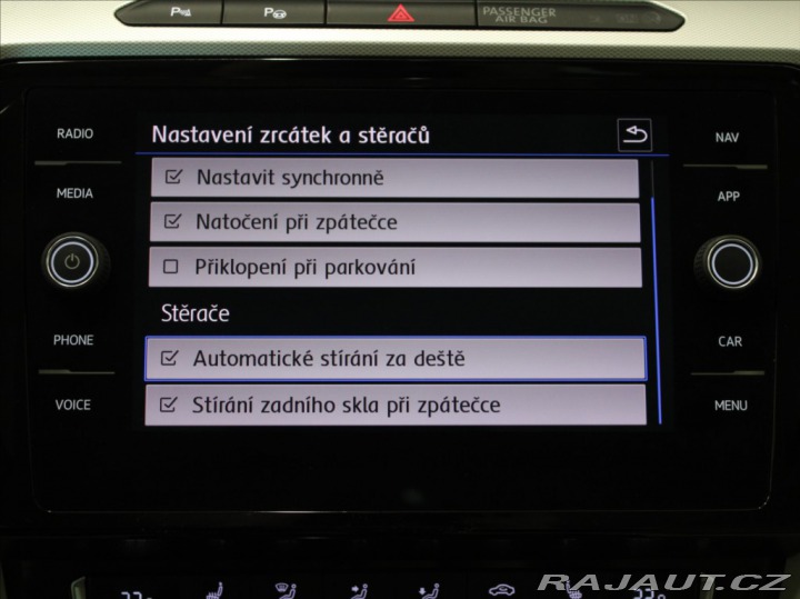 Volkswagen Passat 2,0 TDi 110kW MT R-Line P 2017