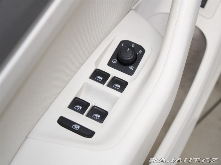 Volkswagen Passat 2,0 TDi 110kW MT R-Line P 2017