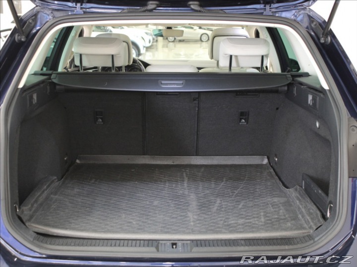 Volkswagen Passat 2,0 TDi 110kW MT R-Line P 2017