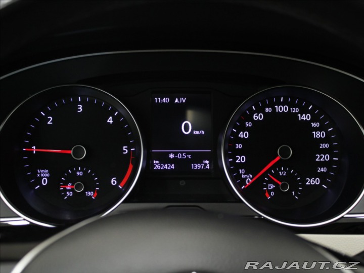 Volkswagen Passat 2,0 TDi 110kW MT R-Line P 2017