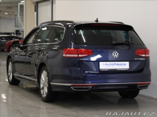 Volkswagen Passat 2,0 TDi 110kW MT R-Line P 2017