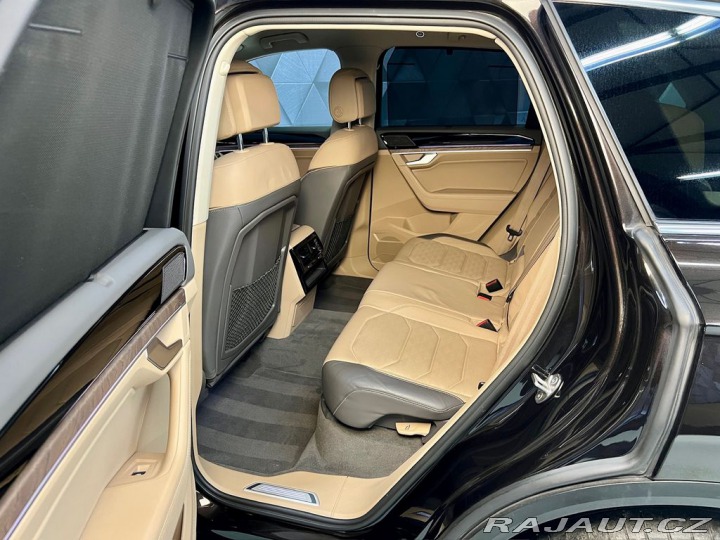 Volkswagen Touareg 3.0 TDI 210 KW EXCLUSIVE 2018