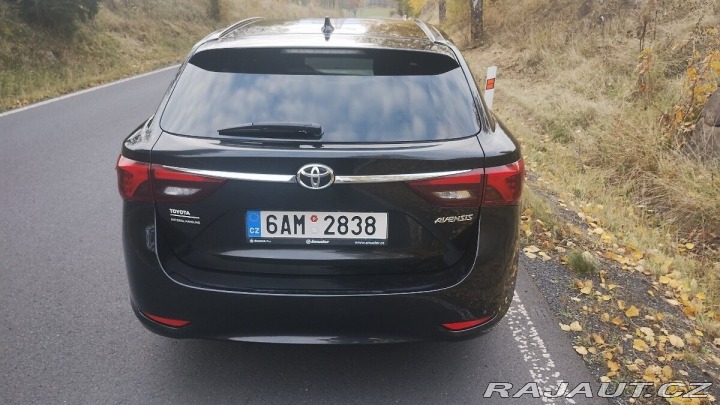 Toyota Avensis 2,0 D4D, kombi, ČR 2017