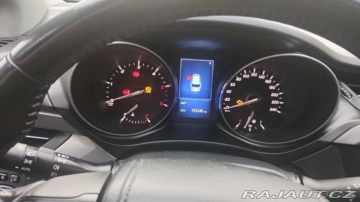 Toyota Avensis 2,0 D4D, kombi, ČR 2017