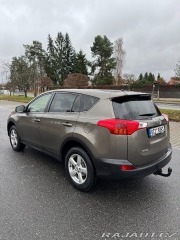Toyota RAV4 2,2   D 110kW 4x4 ČR PŮVO 2013