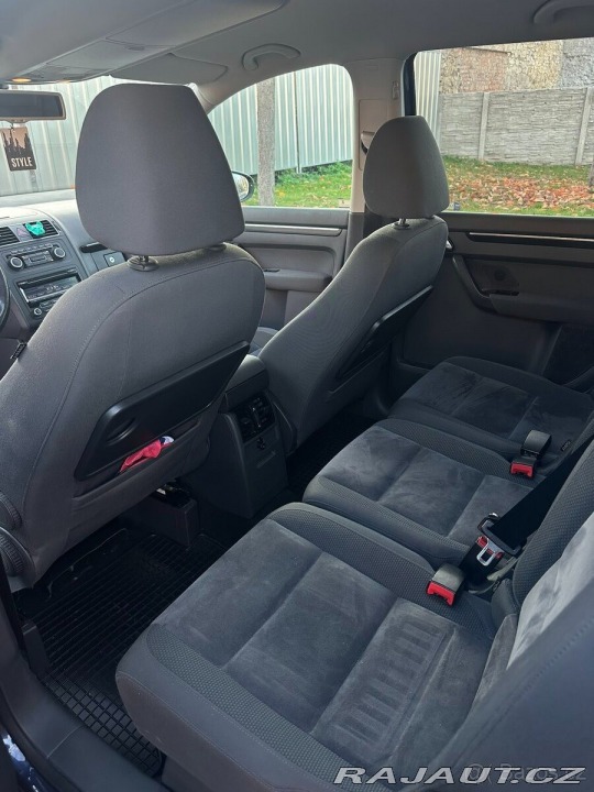 Volkswagen Touran 1,6 2012