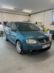 Volkswagen Touran 2,0 Sedmimístný +Tažné 2005