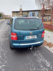 Volkswagen Touran 2,0 Sedmimístný +Tažné 2005