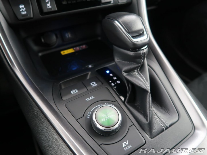 Toyota RAV4 2.5Hybrid,CZ,GR,4x4 2024