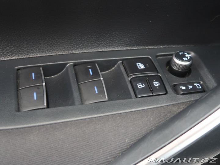 Toyota Corolla 1.8Hybrid,CZ,1Maj,Comfort 2022