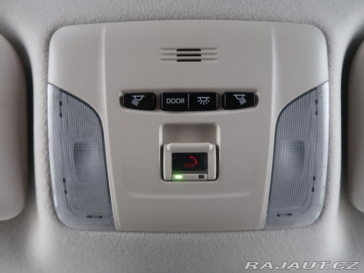 Toyota Corolla 1.8Hybrid,CZ,1Maj,Comfort 2022