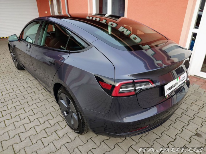 Tesla Model 3 Std.rangePlus 239 kW REZE 2021