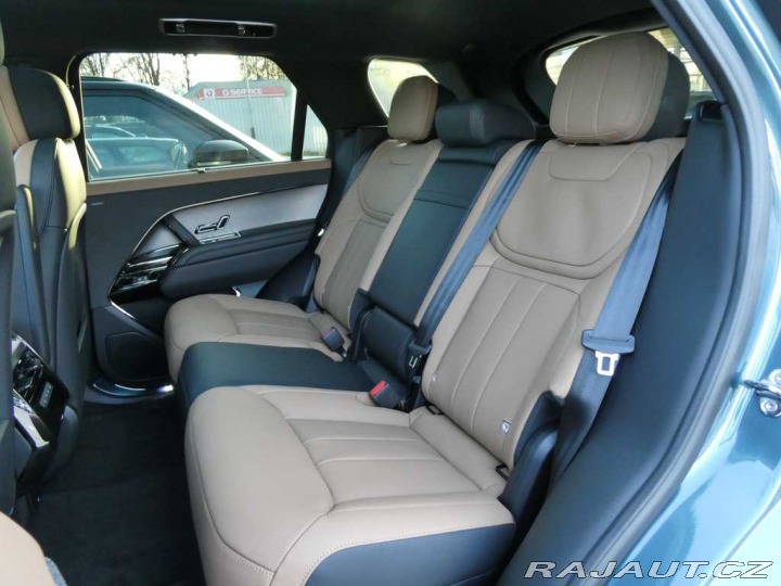 Land Rover Range Rover Sport Dynamic SE D250 2025