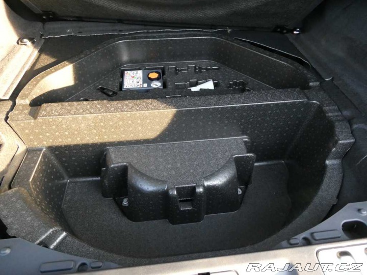 Land Rover Range Rover Sport Dynamic SE D250 2025