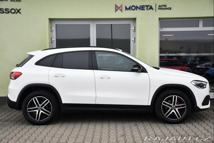 Mercedes-Benz GLA 200d 4M 32tis. KM ZADÁNO 2023