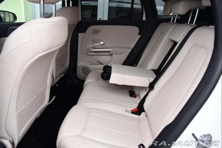 Mercedes-Benz GLA 200d 4M 32tis. KM LED ČR 2023