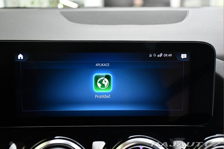 Mercedes-Benz GLA 200d 4M 32tis. KM LED ČR 2023