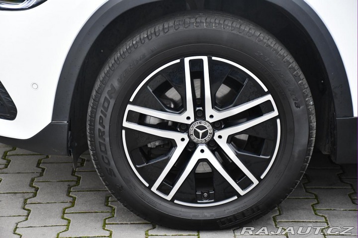 Mercedes-Benz GLA 200d 4M 32tis. KM ZADÁNO 2023