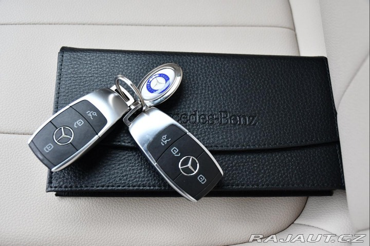 Mercedes-Benz GLA 200d 4M 32tis. KM LED ČR 2023