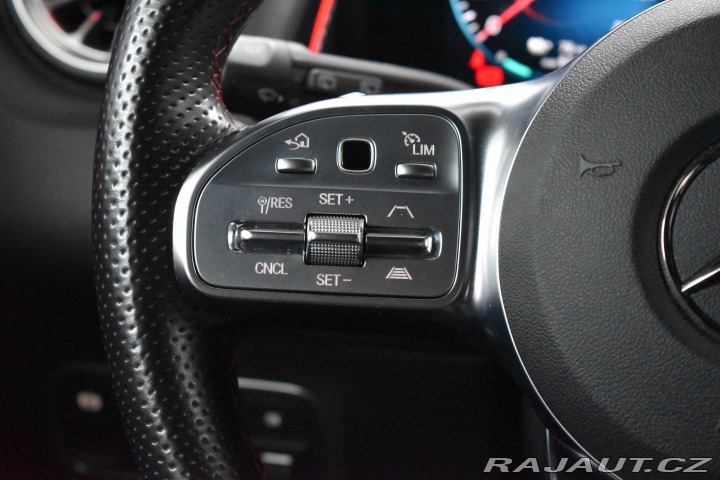 Mercedes-Benz EQB 350 4MATIC*AMG NIGHT PAKE 2022