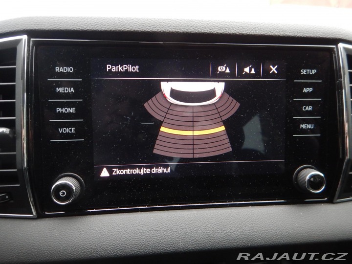 Škoda Karoq 2.0 TDI, ČR, 1. MAJ., 4x4 2018