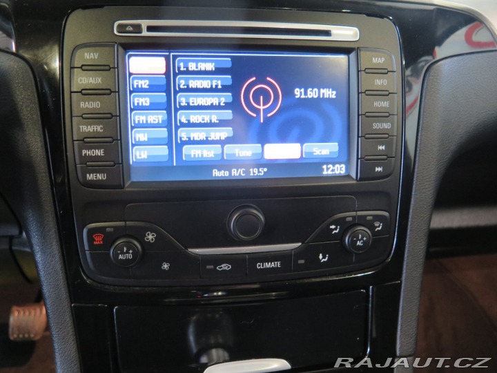 Ford S-MAX 2.0TDCI,navi,klima,výhřev 2012