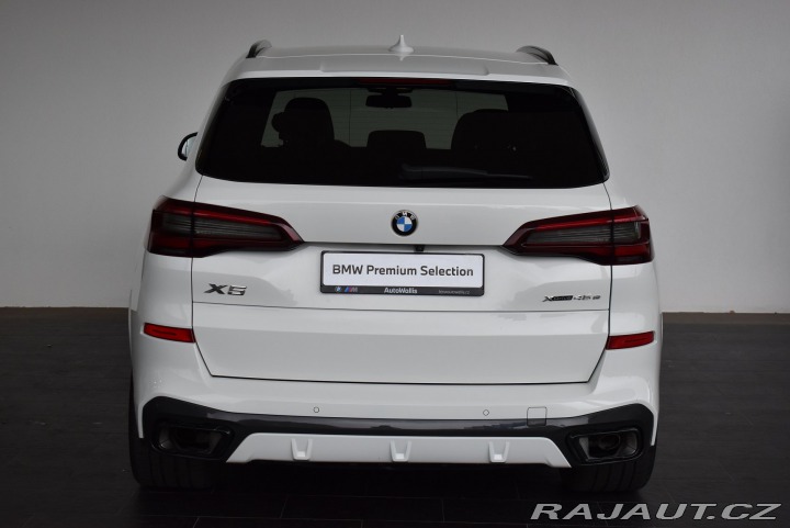 BMW X5 xDrive45e 2021
