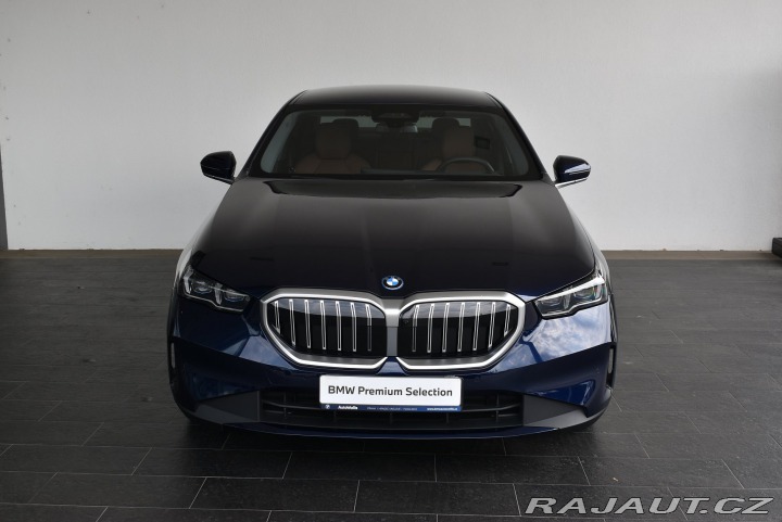 BMW 5 550e xDrive 2025