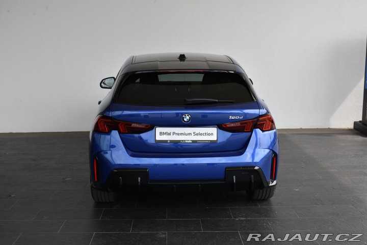 BMW 1 120d 2024