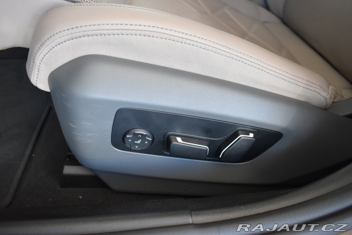 BMW 5 550e xDrive 2024