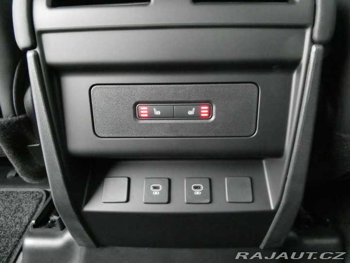 Land Rover Defender 110 3,0 S D200 2025