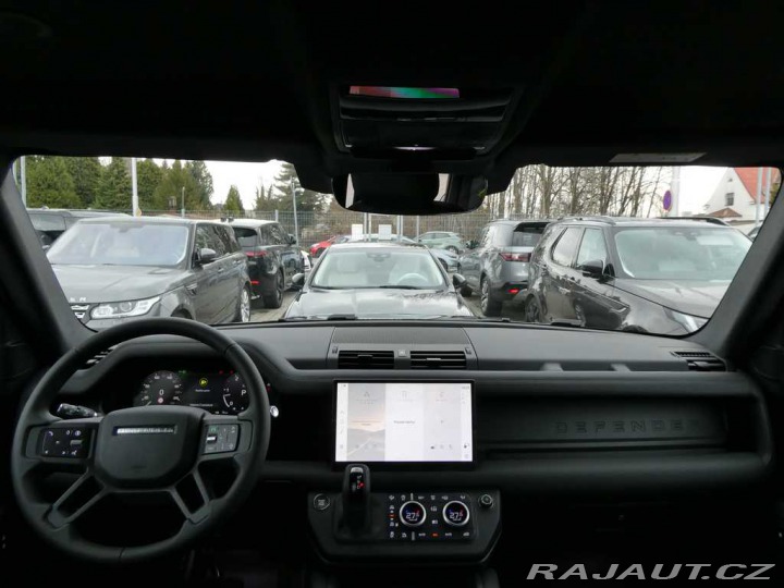 Land Rover Defender 110 3,0 S D200 2025
