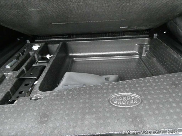 Land Rover Defender 110 3,0 S D200 2025