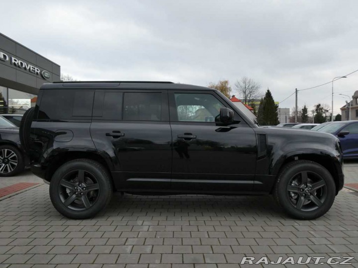 Land Rover Defender 110 3,0 S D200 2025