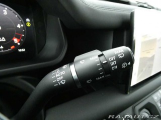 Land Rover Defender 110 3,0 S D200 2025