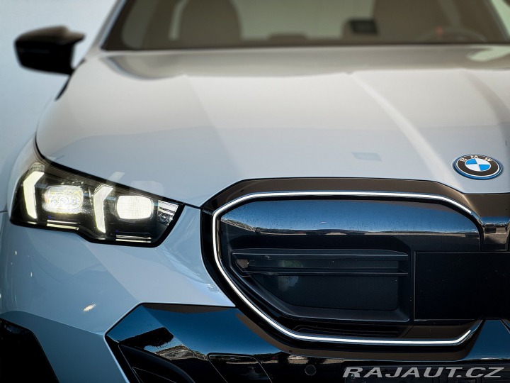 BMW i5 M60 xDrive 2023