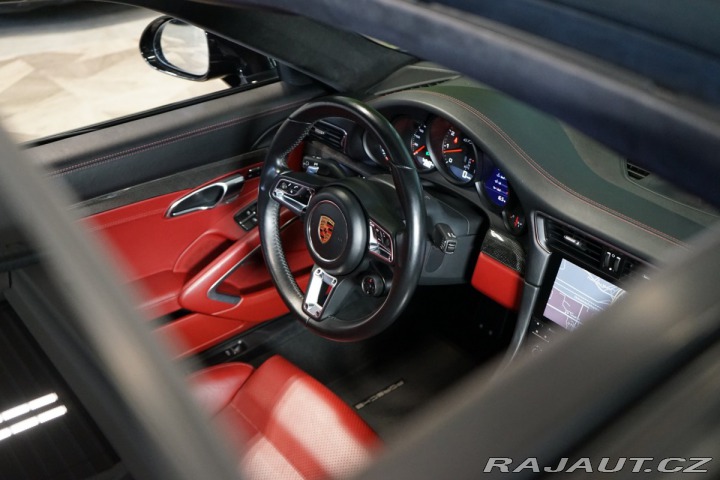 Porsche 911 CARRERA*4*GTS*991.2*PANO* 2018