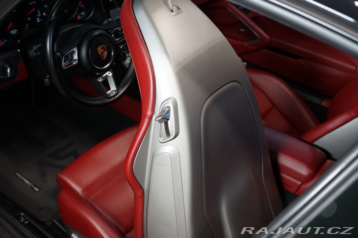 Porsche 911 CARRERA*4*GTS*991.2*PANO* 2018