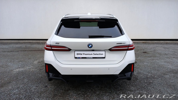 BMW i5 eDrive40 2024