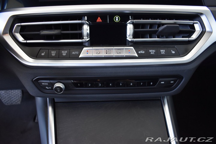 BMW 3 330i xDrive 2022