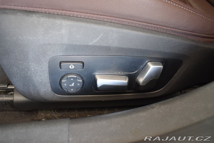 BMW 3 330i xDrive 2022