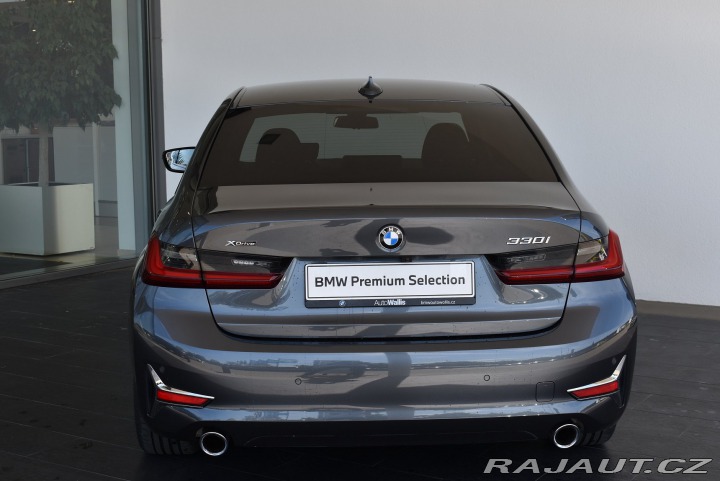 BMW 3 330i xDrive 2022