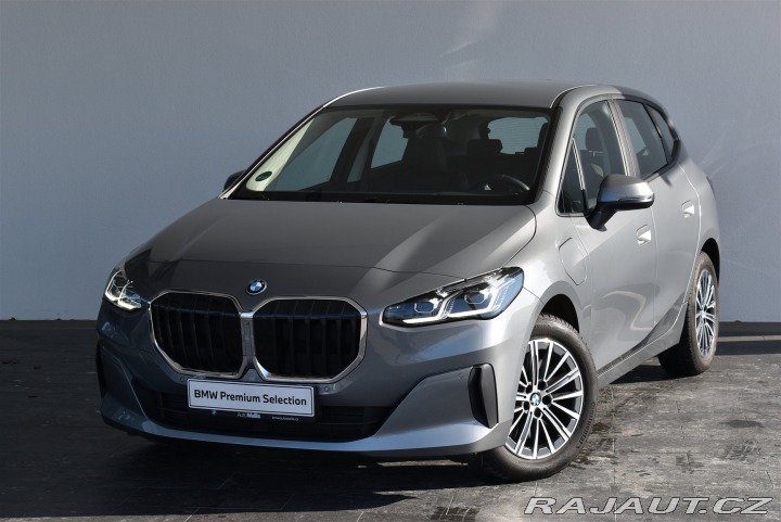 BMW 2 230e xDrive 2023